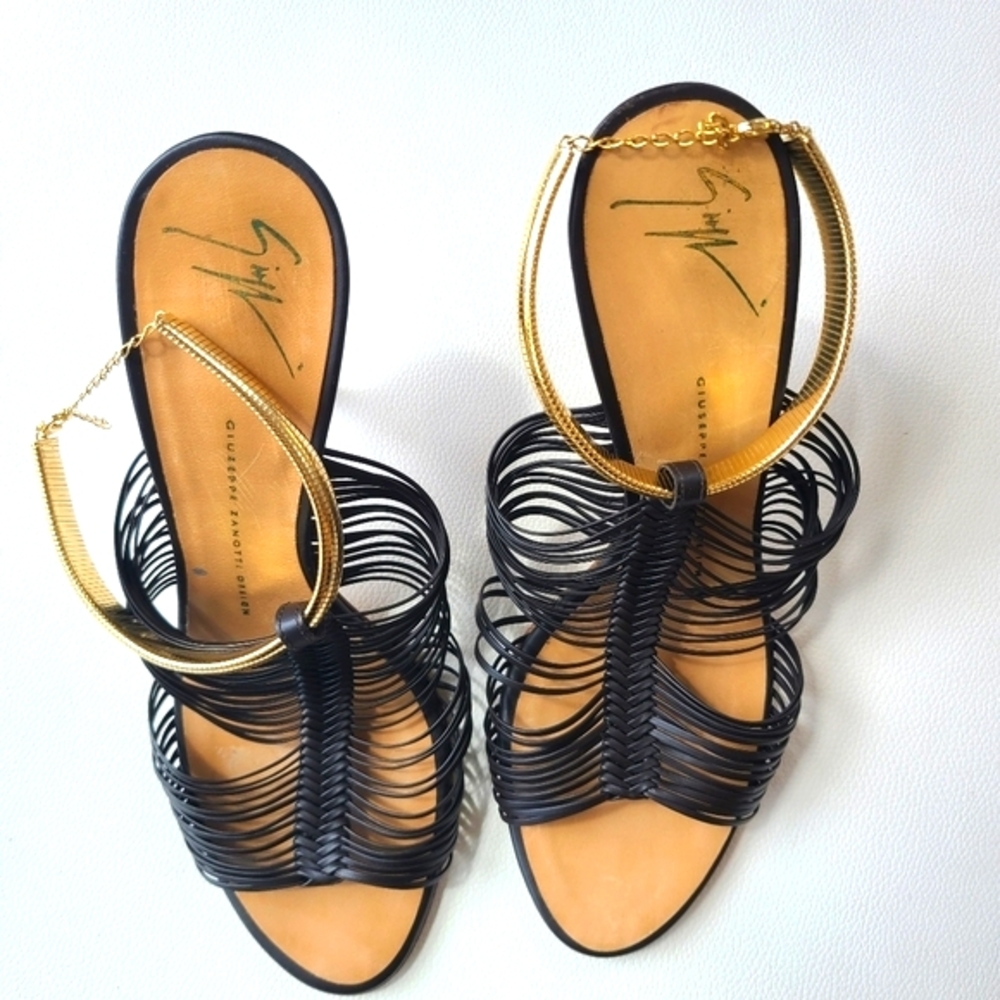 Giuseppe Zanotti - Pissi - authentic strappy stilettos - Picture 10 of 13